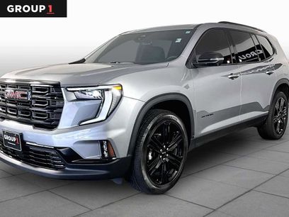 Used 2025 GMC Acadia Elevation w/ Elevation Premium Package