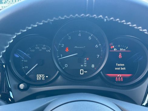 Used 2025 Porsche Macan Turbo image 24