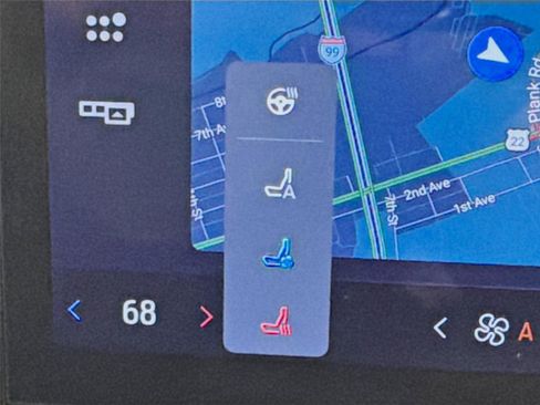 Used 2025 Ford Expedition Max Platinum image 23