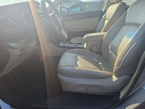 Used 2017 Subaru Outback 2.5i Limited image 5