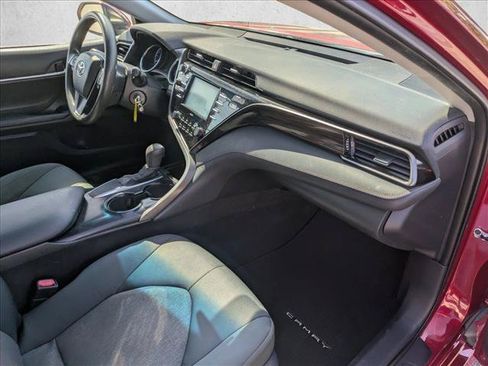 Used 2020 Toyota Camry LE FWD image 19