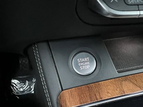 Used 2023 Audi Q5 2.0T Premium Plus w/ Premium Plus Package image 19