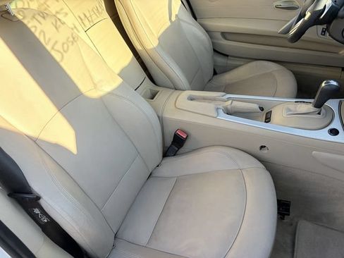Used 2007 BMW Z4 3.0i RWD image 4