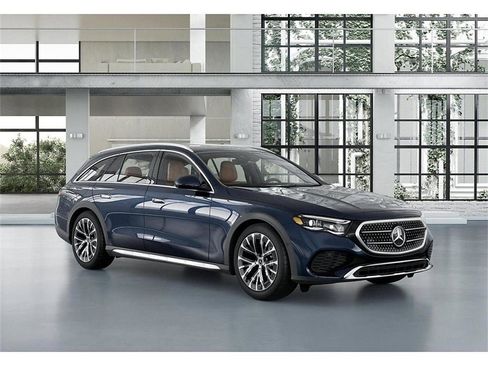 New 2026 Mercedes-Benz E 450 4MATIC All-Terrain Wagon image 11