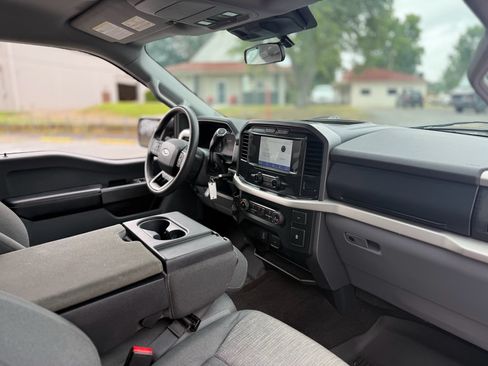 Used 2021 Ford F150 XLT AWD/4WD image 25
