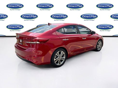Used 2017 Hyundai Elantra Limited FWD image 7