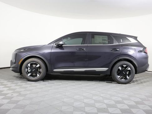 New 2026 Kia Sportage LX image 6