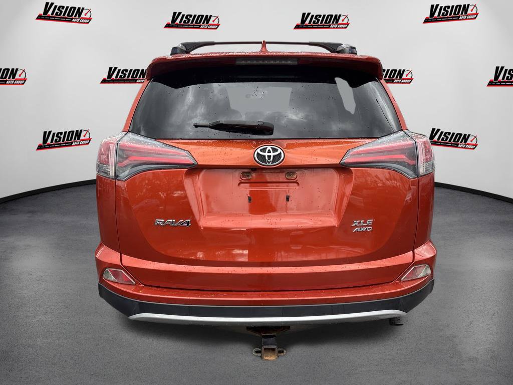 Used 2016 Toyota RAV4 XLE AWD/4WD image 7