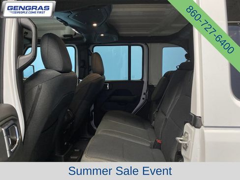 Used 2025 Jeep Wrangler Unlimited Sahara w/ Safety Group AWD/4WD image 25