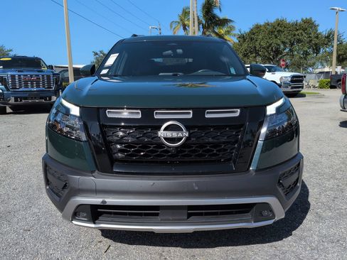 Used 2024 Nissan Pathfinder Rock Creek AWD/4WD image 3