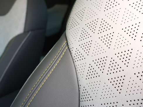 Used 2023 Chevrolet Bolt EUV Premier w/ Sun & Sound Package image 12