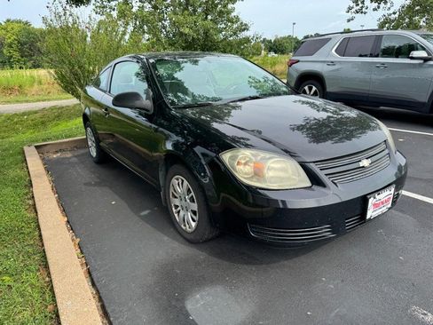 Used 2010 Chevrolet Cobalt LS FWD image 4