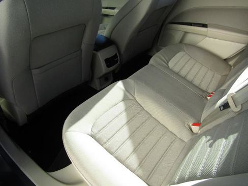 Used 2019 Ford Fusion SE image 13