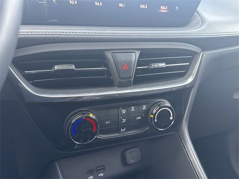 Used 2024 Buick Encore GX Sport Touring image 18