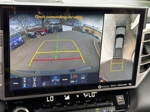 Used 2024 Toyota Tundra Limited w/ TRD Off-Road Package image 18