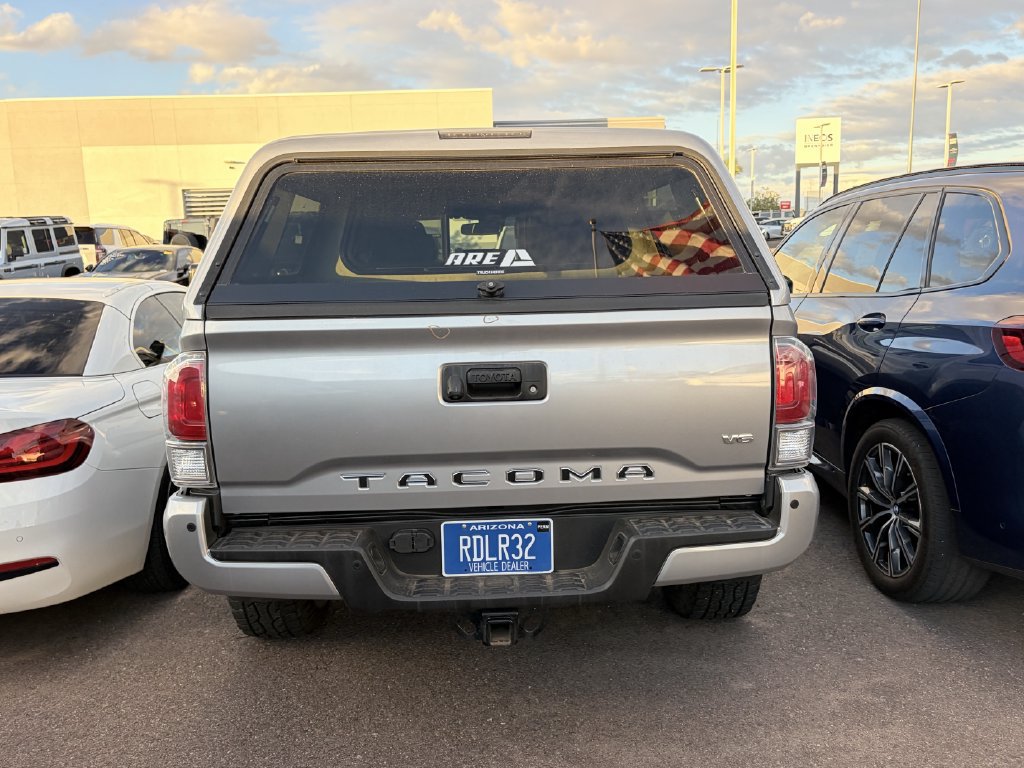 Used 2021 Toyota Tacoma TRD Off-Road w/ TRD Premium Off Road Package AWD/4WD image 6