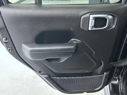 Certified 2023 Jeep Gladiator Rubicon w/ LED Lighting Group image 20