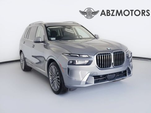 Used 2024 BMW X7 xDrive40i w/ Premium Package AWD/4WD image 1