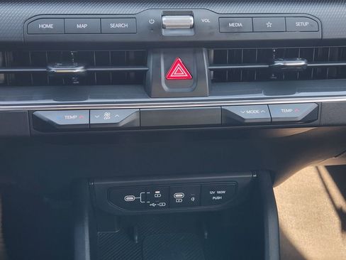 Used 2025 Kia K4 GT-Line image 24