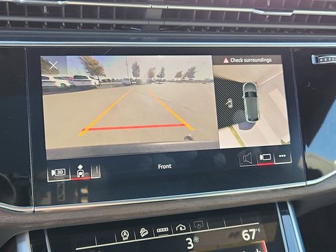 Used 2021 Audi Q8 Premium Plus w/ Premium Plus Package image 15