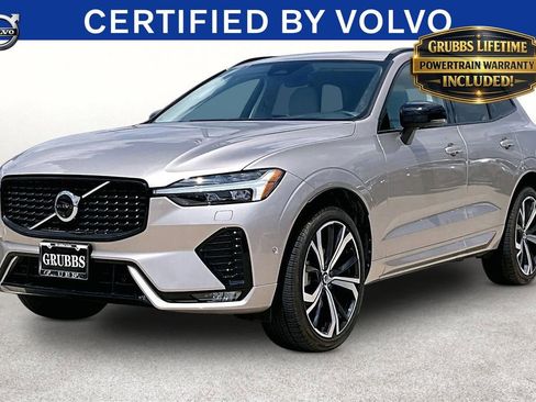 Used 2025 Volvo XC60 B5 Ultra AWD/4WD image 13