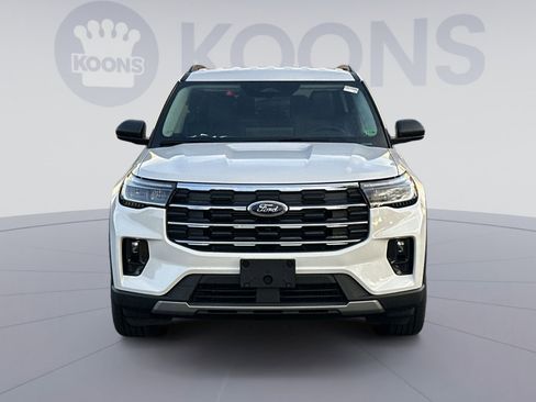 New 2025 Ford Explorer Active w/ Active Comfort Package image 11