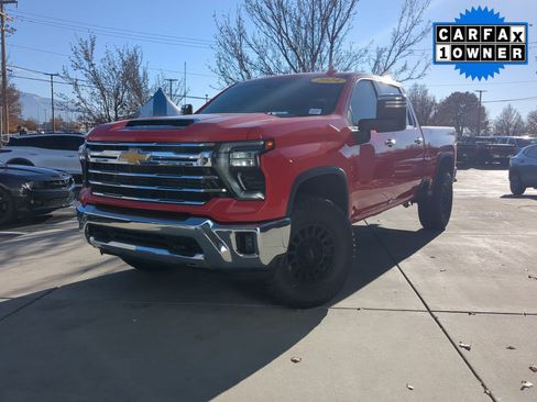 Used 2024 Chevrolet Silverado 3500 LTZ image 10
