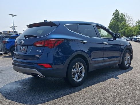 Used 2017 Hyundai Santa Fe Sport w/ Cargo Package AWD/4WD image 4