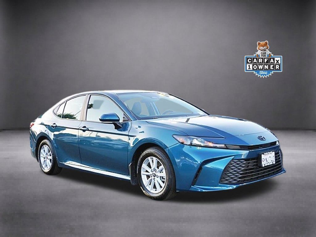 Used 2026 Toyota Camry LE FWD image 2