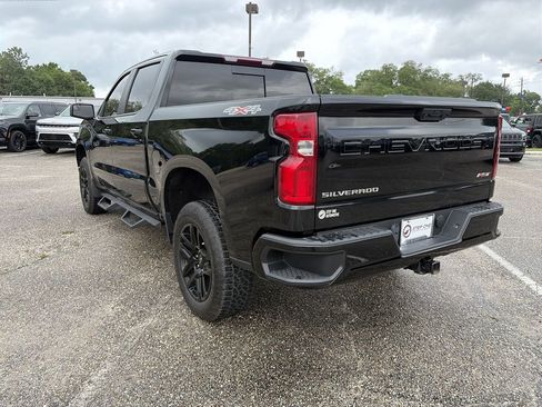 Used 2024 Chevrolet Silverado 1500 RST w/ Convenience Package II AWD/4WD image 4