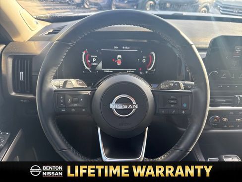 Certified 2024 Nissan Pathfinder Platinum w/ Cargo Package image 15