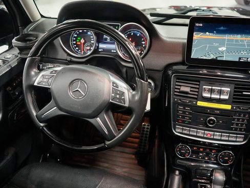 Used 2017 Mercedes-Benz G 550 image 11