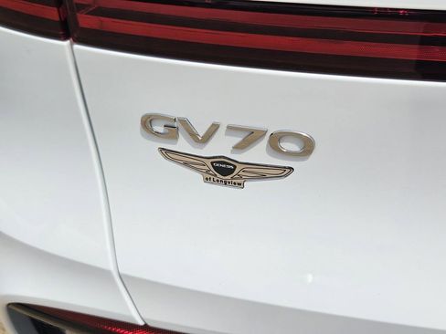 New 2026 Genesis GV70 2.5T image 6