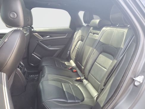 Used 2024 Jaguar F-PACE R-Dynamic S image 13