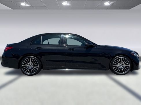 Used 2022 Mercedes-Benz C 300 Sedan image 8