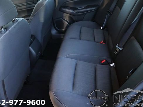 Used 2024 Nissan Altima 2.5 SV image 14