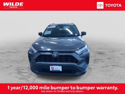 Certified 2025 Toyota RAV4 LE AWD/4WD image 4