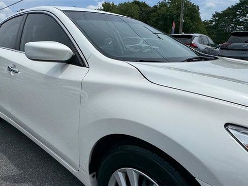 Used 2014 Nissan Altima 2.5 S FWD image 21