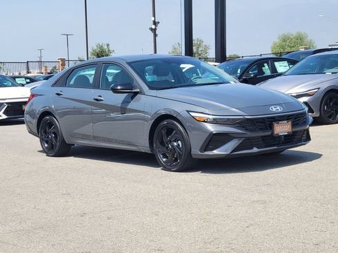 New 2026 Hyundai Elantra Sport FWD image 29