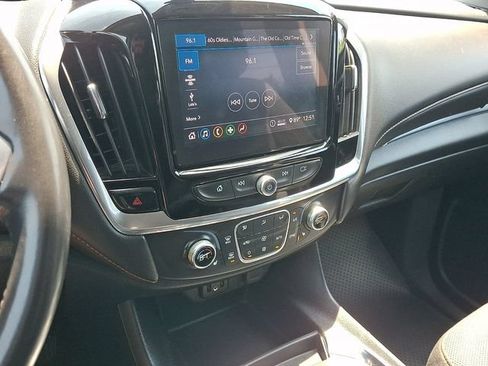 Certified 2020 Chevrolet Traverse LT w/ Driver Confidence II Package AWD/4WD image 20