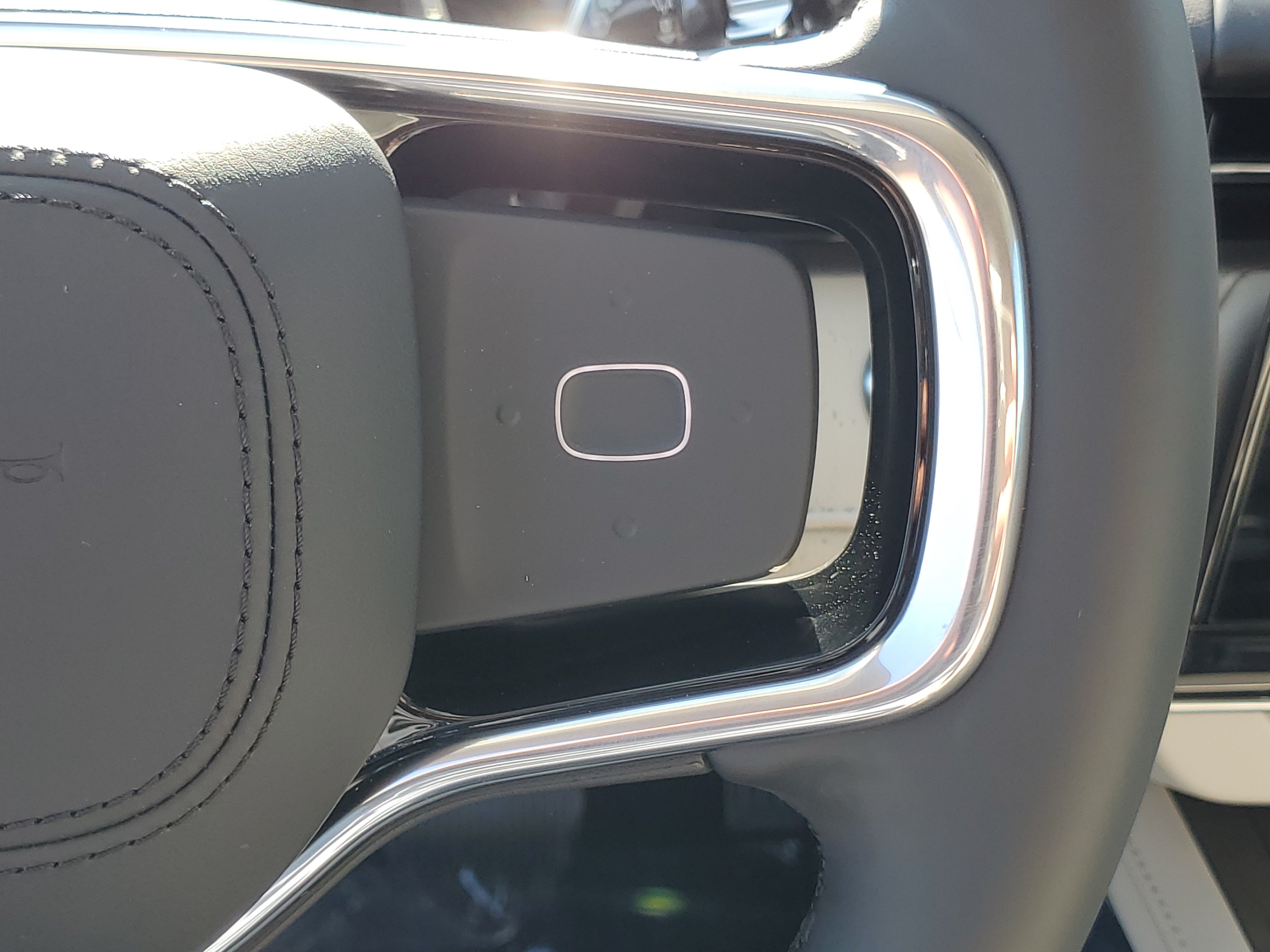 New 2026 Lincoln Nautilus Premier AWD/4WD image 17