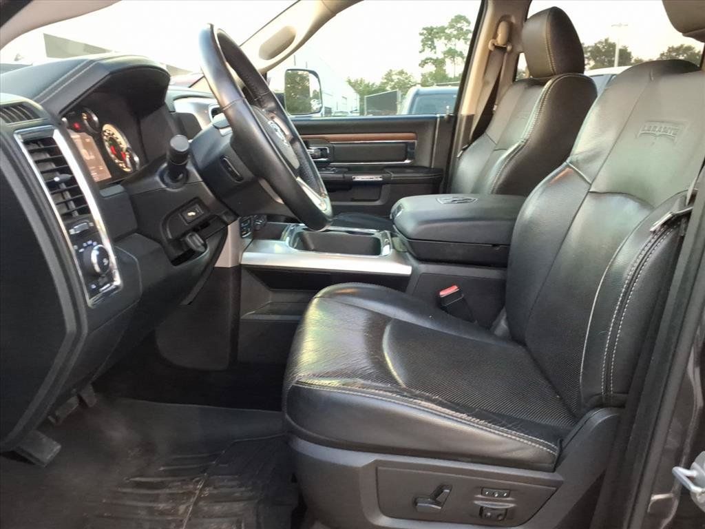 Used 2015 RAM 1500 Laramie w/ Convenience Group AWD/4WD image 19