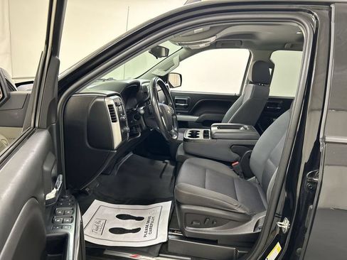 Used 2018 Chevrolet Silverado 1500 LT w/ All Star Edition AWD/4WD image 9