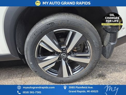 Used 2023 Nissan Rogue SL AWD/4WD image 30