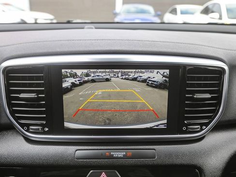 Used 2022 Kia Sportage EX image 23