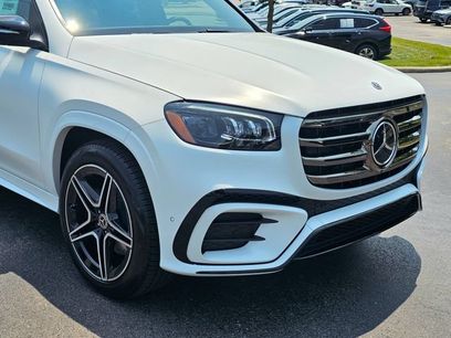 New 2026 Mercedes-Benz GLS 450 4MATIC