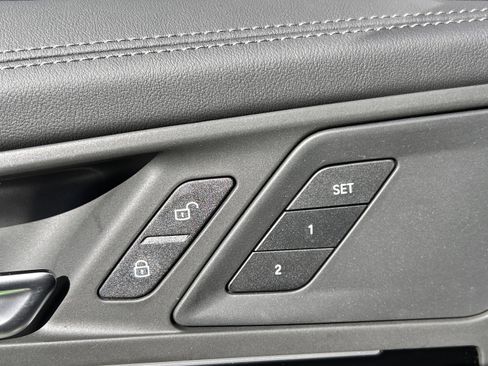 Used 2026 BMW X1 xDrive28i w/ Technology Package image 18