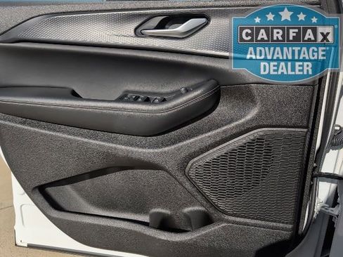 Used 2024 Jeep Grand Cherokee L Altitude image 16