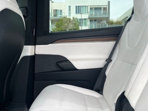 Used 2023 Tesla Model X image 20