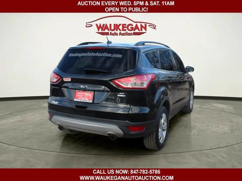 Used 2014 Ford Escape SE w/ Equipment Group 201A image 3